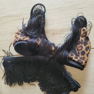 Ruby five fringe top